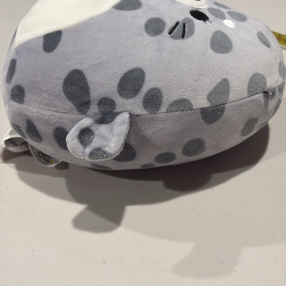 Squishmallows - Kellytoy - Isis the Seal - plush toy. 9 inches - Picture 3 of 10